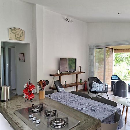 Maison Tamarin - Riviere Noire Pour 5 Personnes Exterior foto